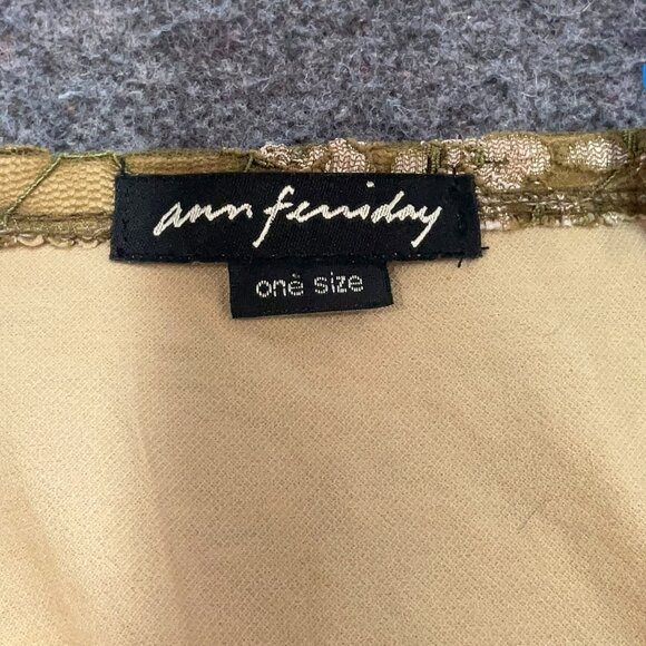 Ann Ferriday Lace and Sequin Camisole Top One Size - Picture 5 of 6